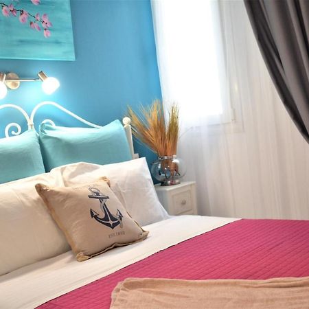 Hotel Kastro Skiathos Town Bagian luar foto