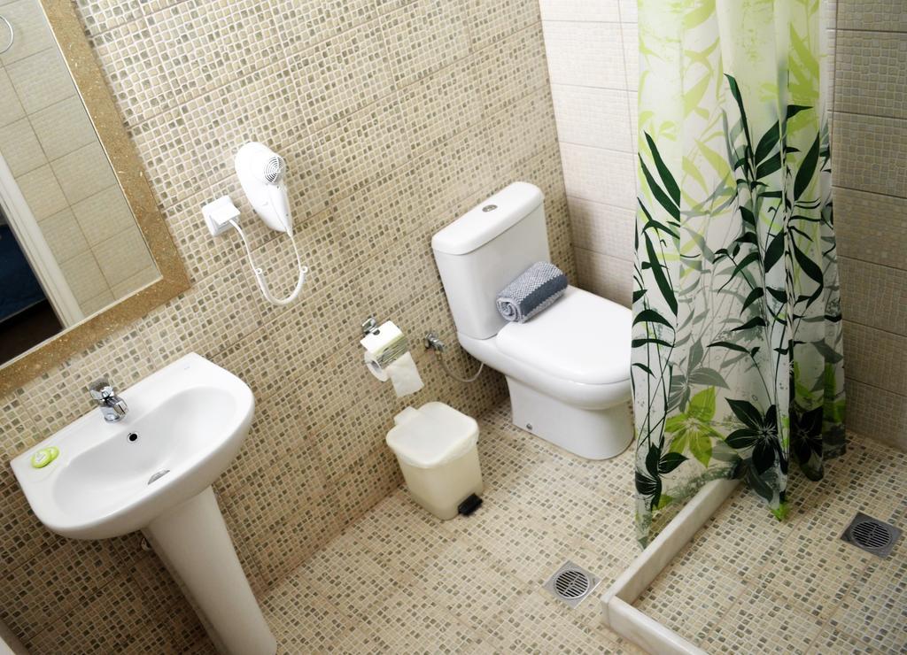 Hotel Kastro Skiathos Town Bagian luar foto