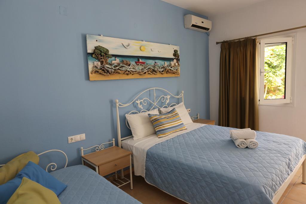 Hotel Kastro Skiathos Town Bagian luar foto