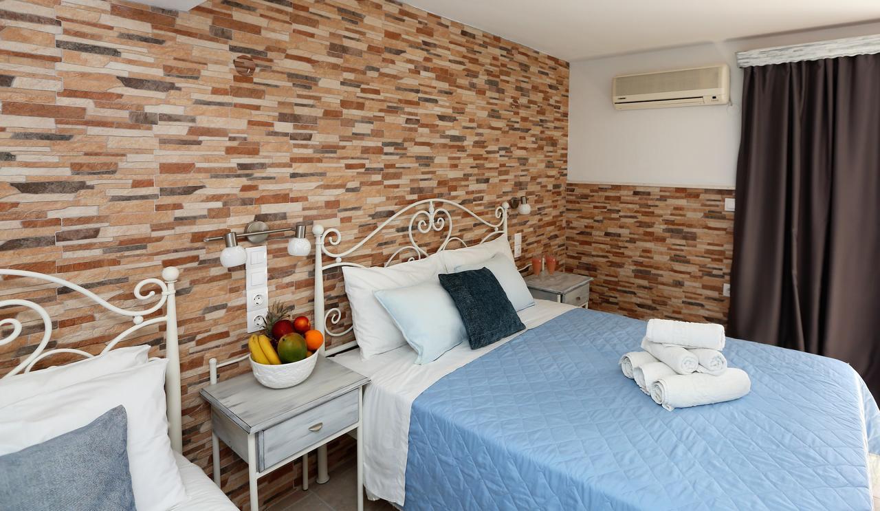 Hotel Kastro Skiathos Town Bagian luar foto